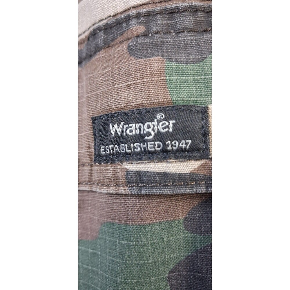 Wrangler Authentics Camo Cargo Pants Men's 44x30 Camouflage Utility Workwear - Picture 4 of 14